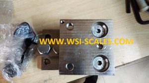Load cell mountings for tank weighing system